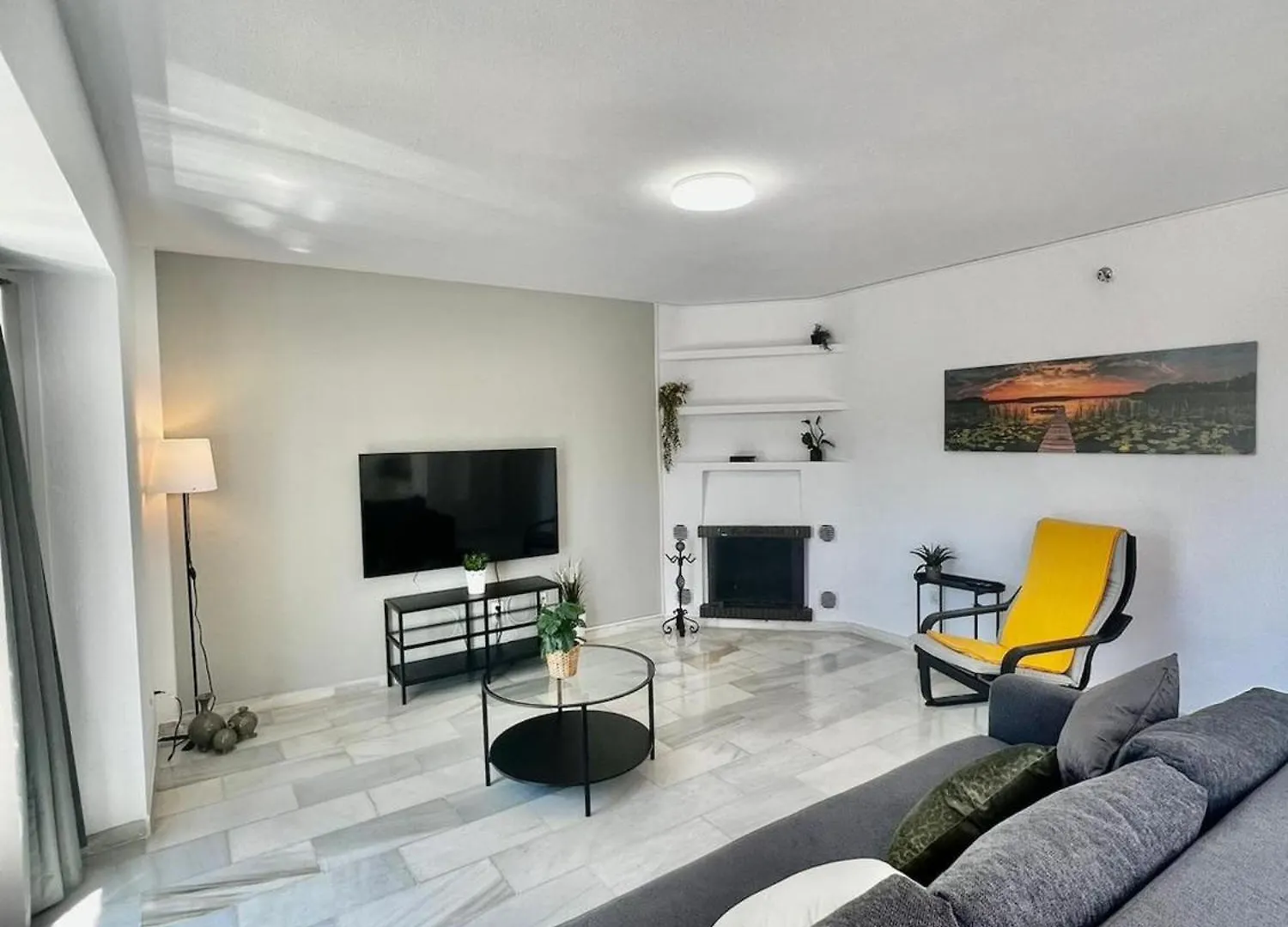 Pueblo Evita One Bedroom Large Terrace And Bbq Benalmádena 0*,