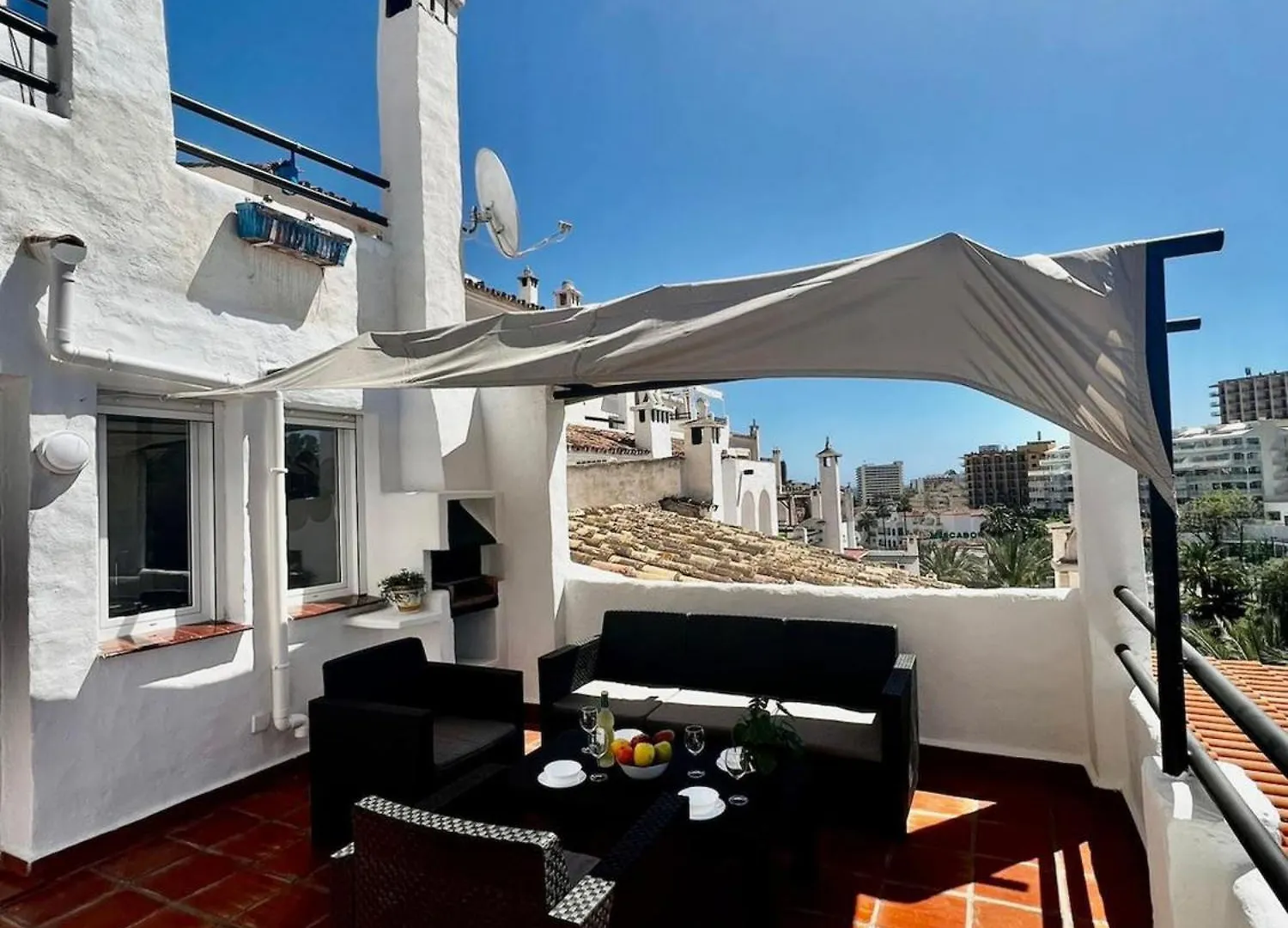 Pueblo Evita One Bedroom Large Terrace And Bbq Benalmadena